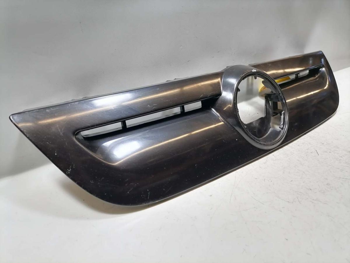 VW Polo 9N3 original K&uuml;hlergrill Bj.2008